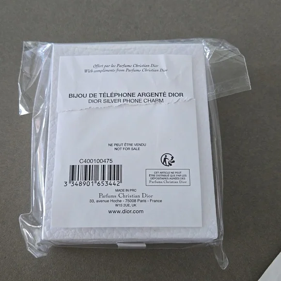 Brand New in Box DIOR phone charm silver 5x detachable charms Star 🌟 Dior chain - Picture 7 of 7